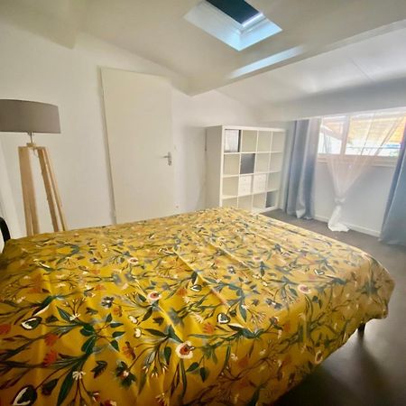 Le Carnot: City Centre With Parking Space Appartement Poitiers Buitenkant foto