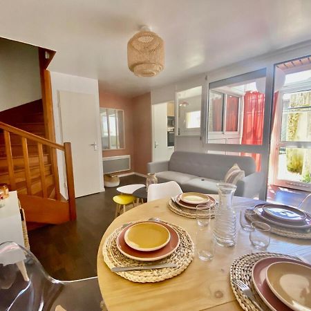 Le Carnot: City Centre With Parking Space Appartement Poitiers Buitenkant foto