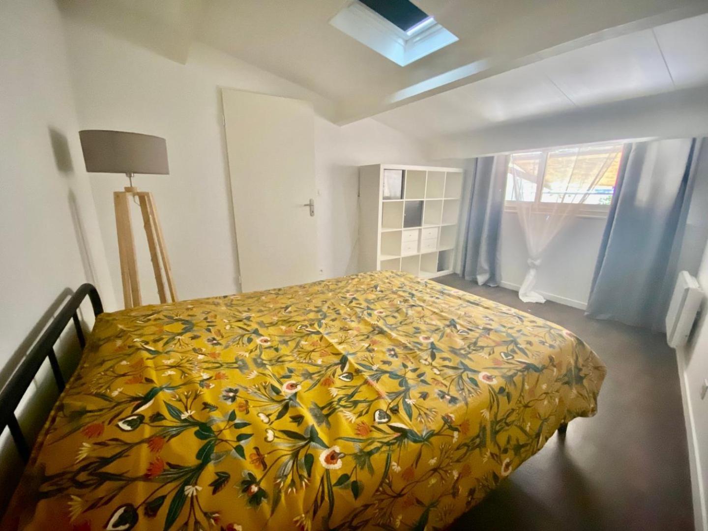 Le Carnot: City Centre With Parking Space Appartement Poitiers Buitenkant foto
