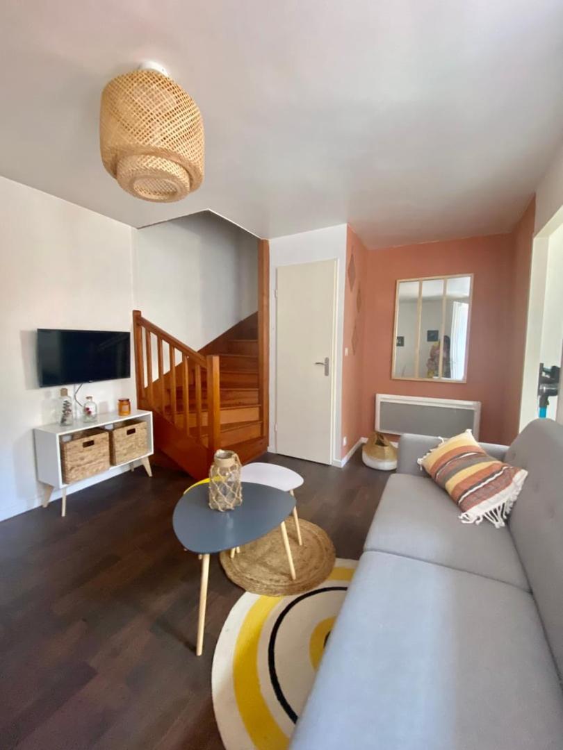 Le Carnot: City Centre With Parking Space Appartement Poitiers Buitenkant foto