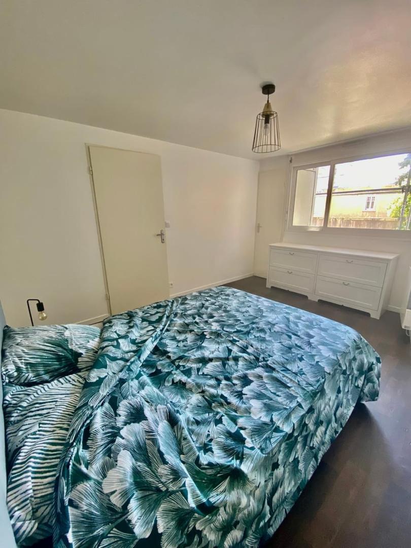 Le Carnot: City Centre With Parking Space Appartement Poitiers Buitenkant foto